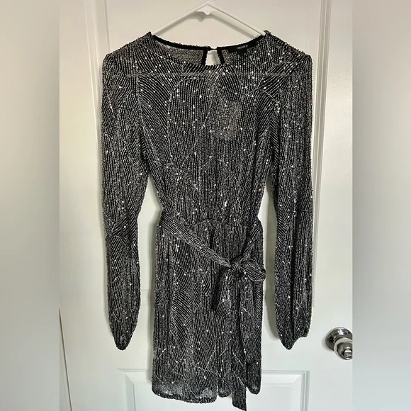Forever 21 | Dresses | Forever 2 Black And Silver Long Sleeve Dress | Poshmark Forever 21 | Dresses | Forever 2 Black And Silver Long Sleeve Dress | Poshmark